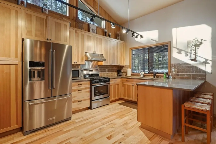 3 Bedrooms Cottage