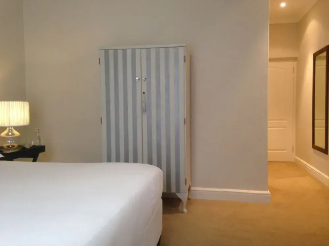 Calais Guest House