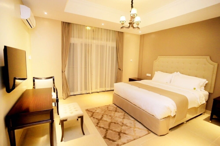 2 Bedrooms Apartment