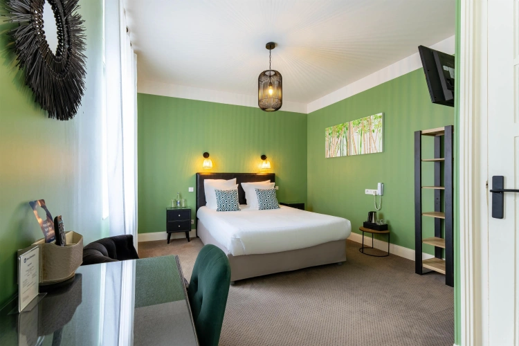 Guest rooms