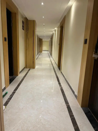 Frosty Fern Hotel & Resort