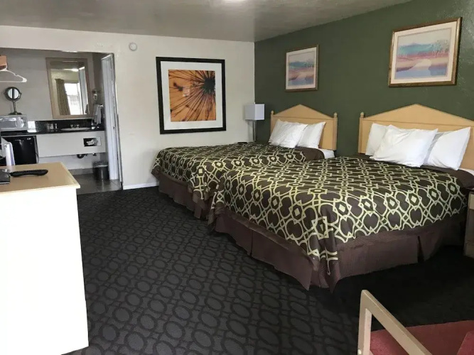 Downtown Inn
