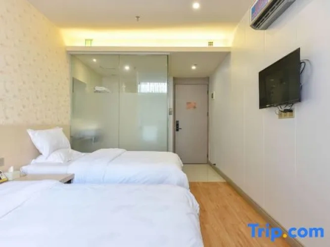 Premium Twin room