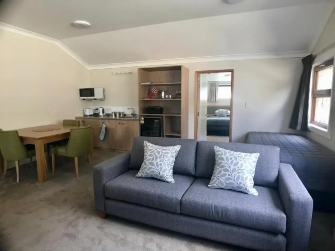 Arthurs Chalet