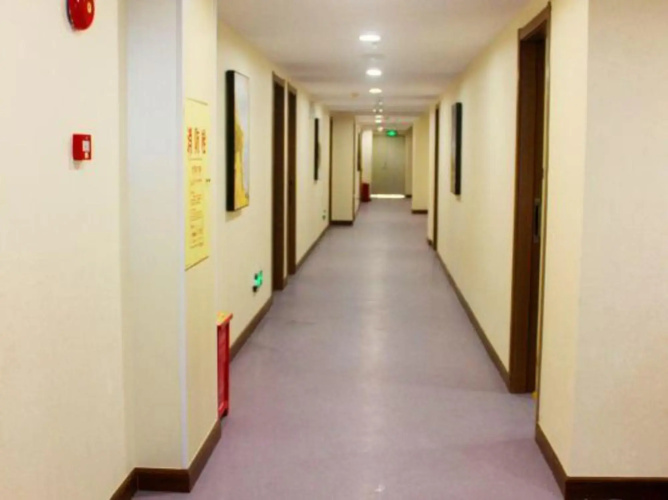 Jun'an Business Hostel (Shenzhen Haiya Binfencheng Store)