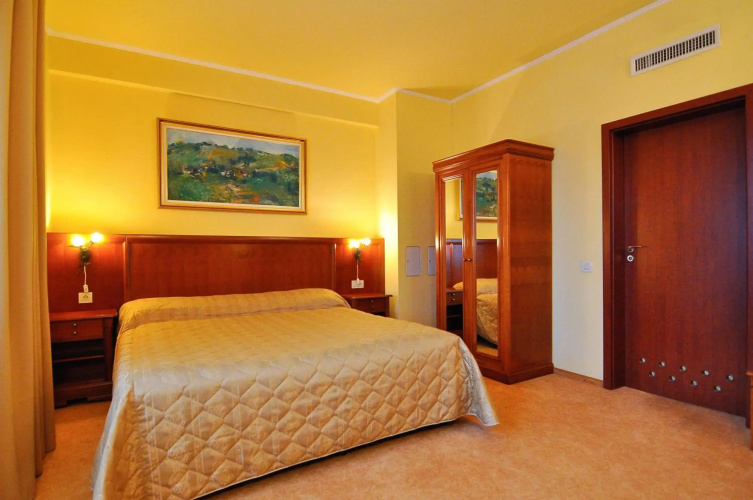 Hotel Maxim