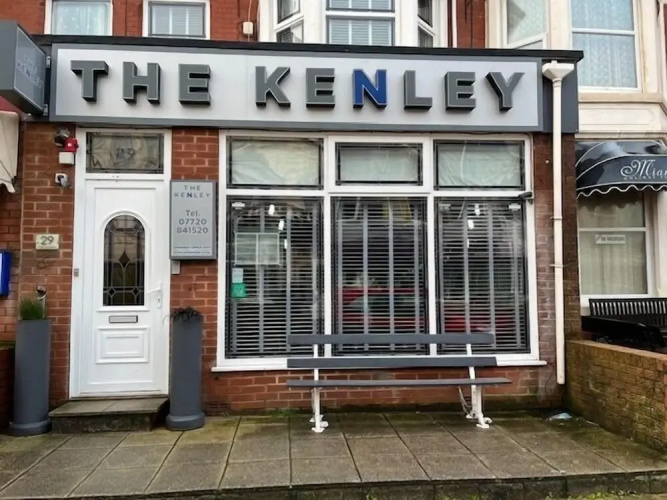 Kenley Hotel