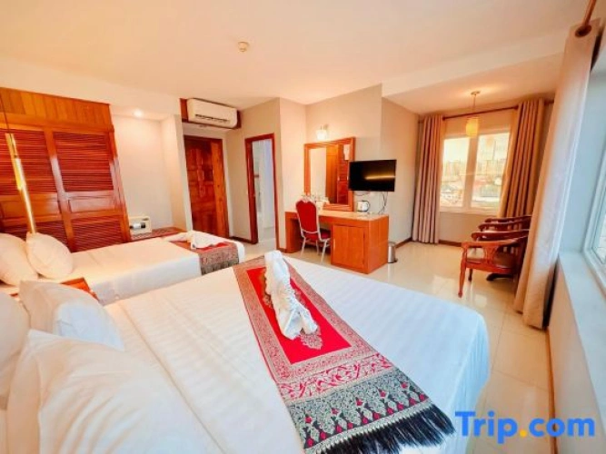 Standard Double room with view