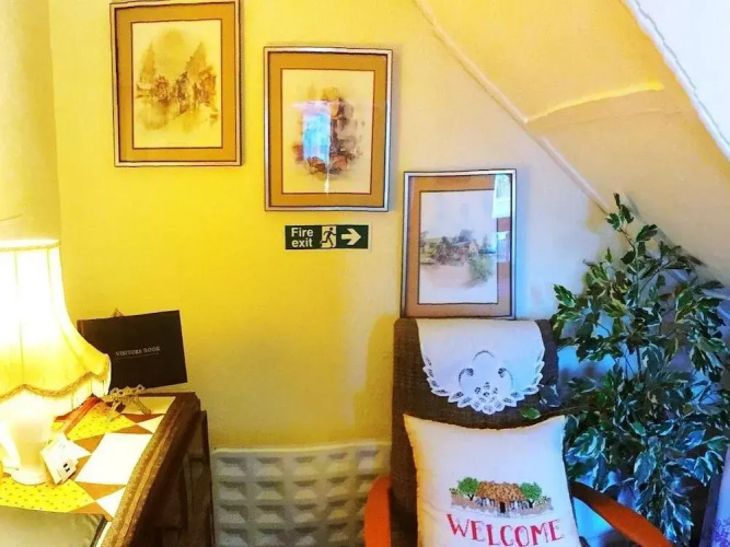 Newton House B&B - Torquay
