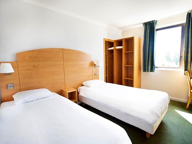 Standard Double room with garden view