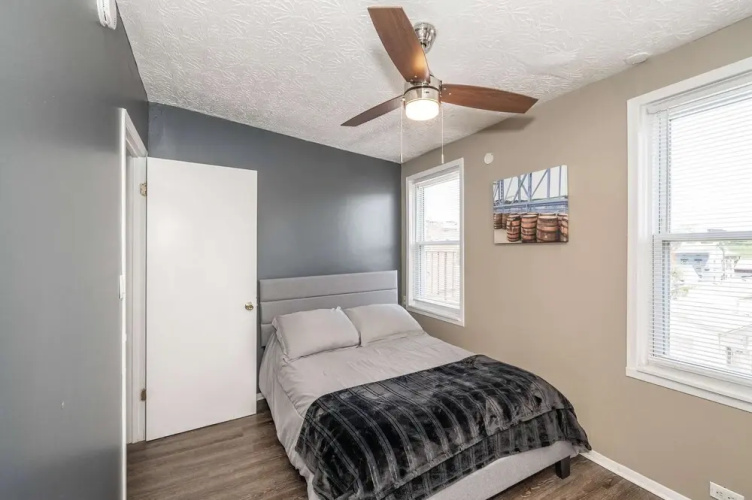 Monmouth Loft 4