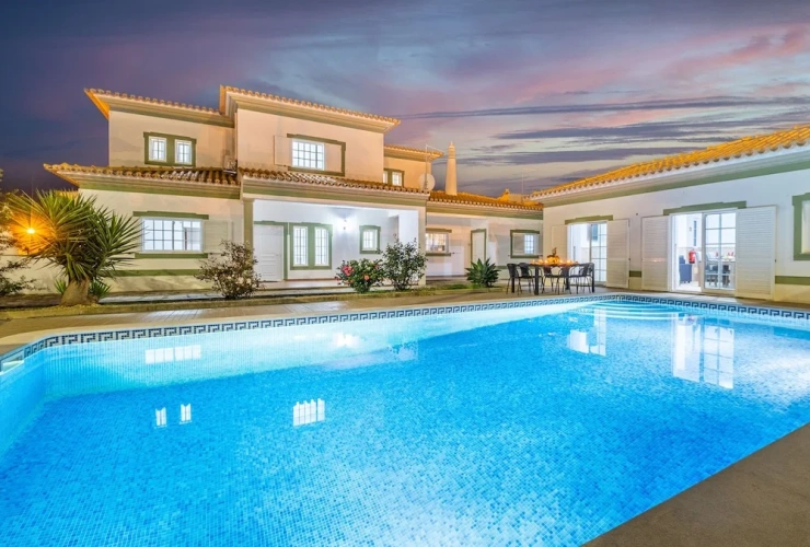6 Bedrooms Villa with balcony and with pool view