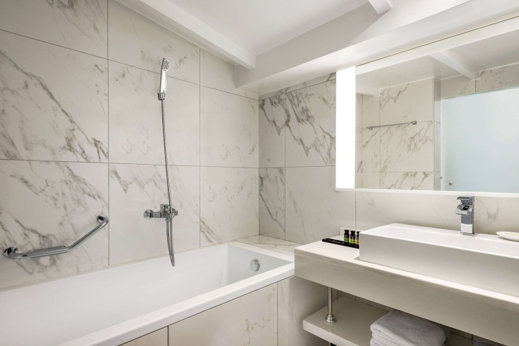 Tryp By Wyndham Corfu Dassia photo 9