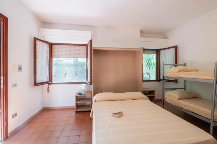 Hotel Mira
