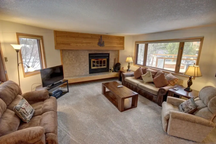 Frostfire E10 by SummitCove Vacation Lodging