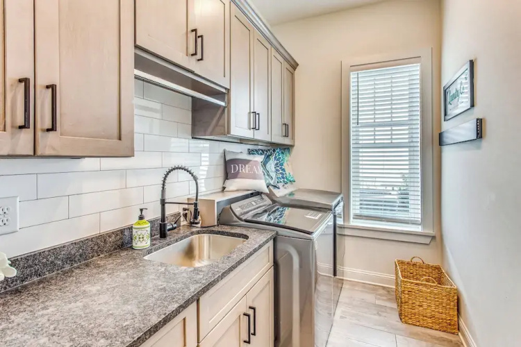 Walk to Ocean: Myrtle Beach House w/ Hot Tub!