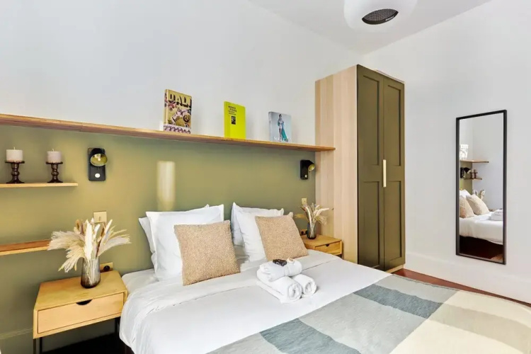 Sublime 3 Bedroom Flat Palais Royal Bourse