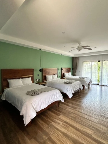 Deluxe Triple room with mountain view