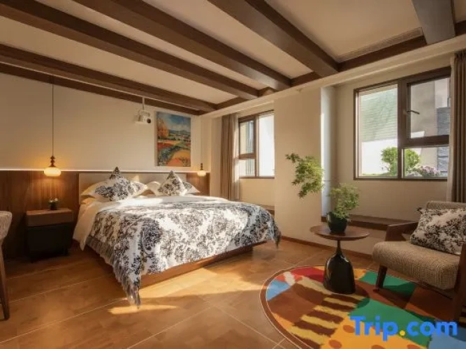 2 Bedrooms Suite