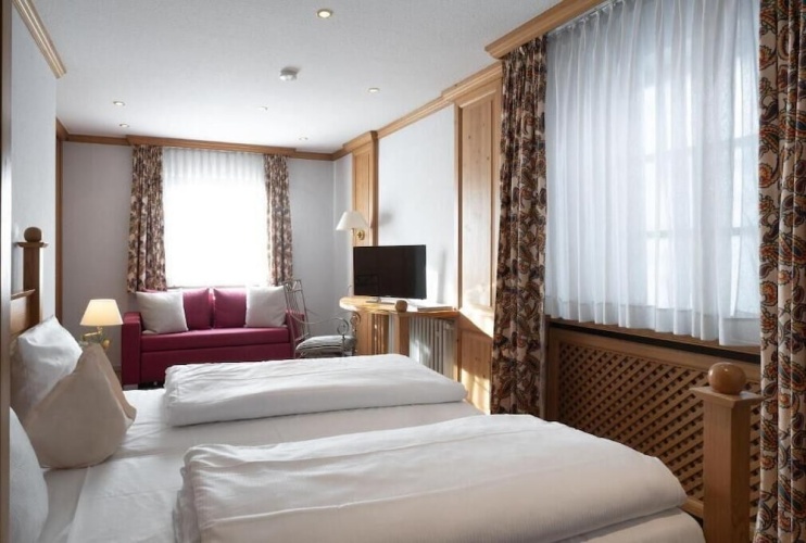 Superior Double room with city view