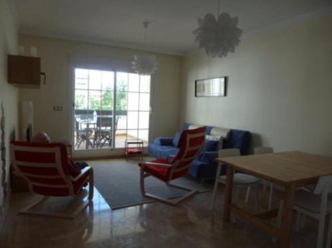 2010-Superb apt 2 bedrooms in complex with pool