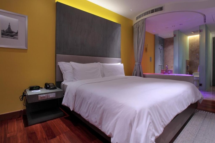 Different Degree Double room