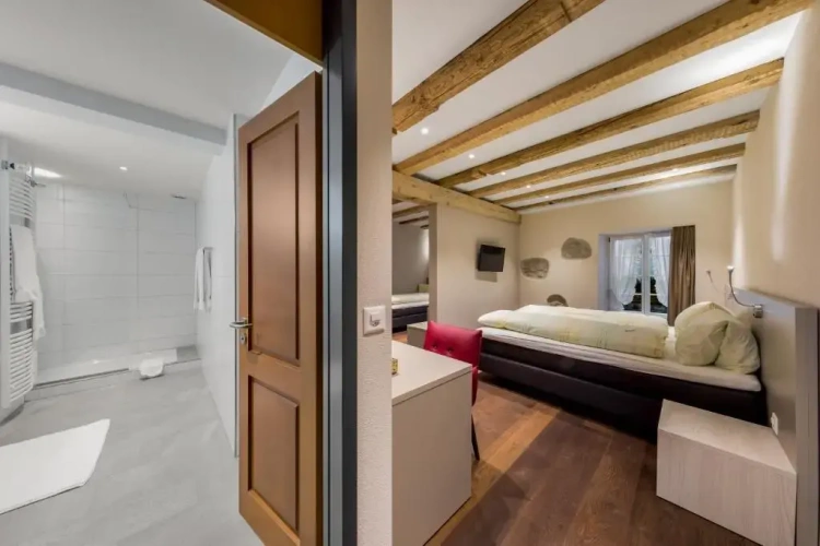 Standard Family room