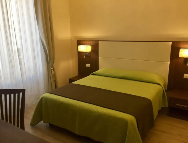 Archi Di Roma Guest House