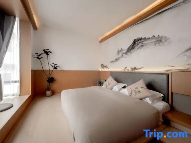 2 Bedrooms Quadruple Suite with view