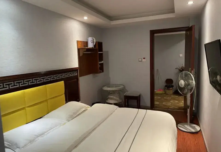 Kunming Jiaxi Hotel (Kunming Old Street)