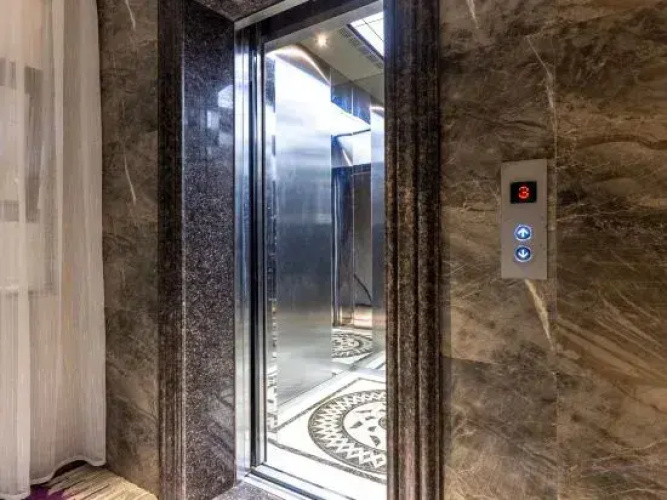 Lavande Hotel (Maoming Dianbai)