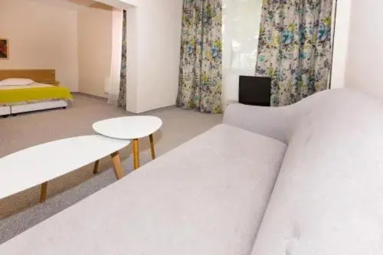 Briz 2 Hotel