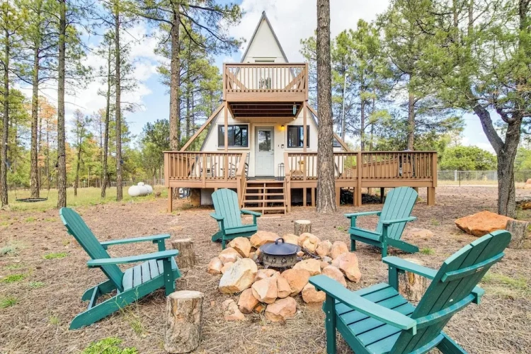 2 Bedrooms Cottage