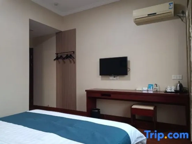 Standard Double room with mountain view