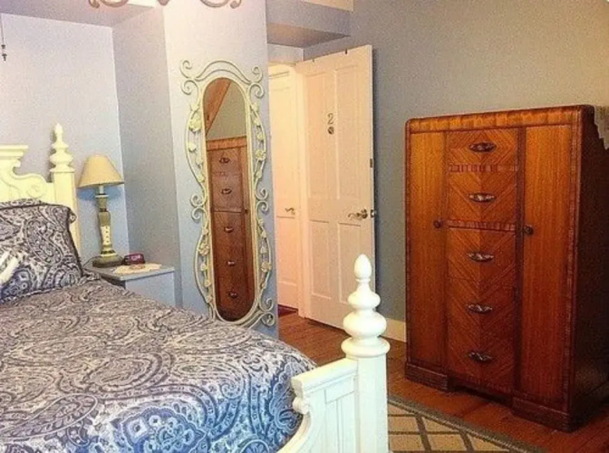 Plantation Oaks Inn