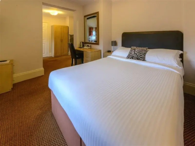 The White Horse Hotel