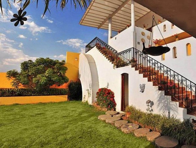 Mirador del LagoOver view