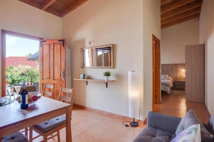 Casa Quemahierro 1