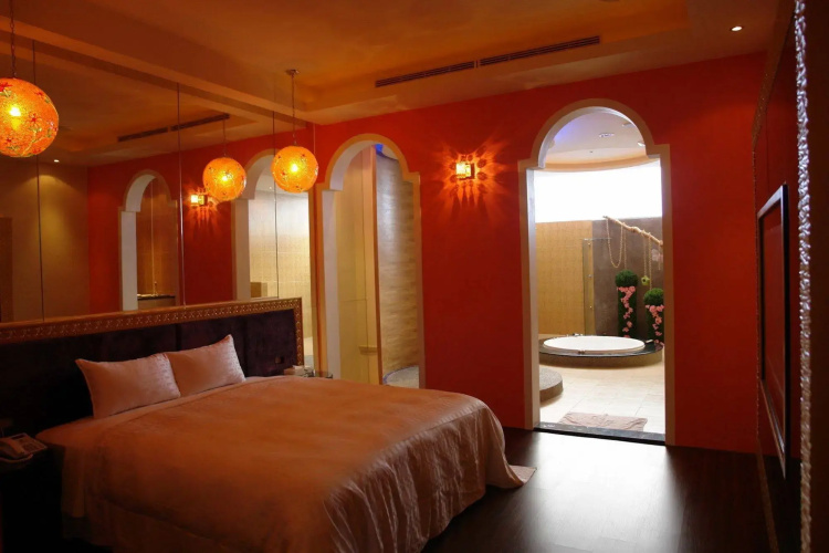 Qin Hai Motel