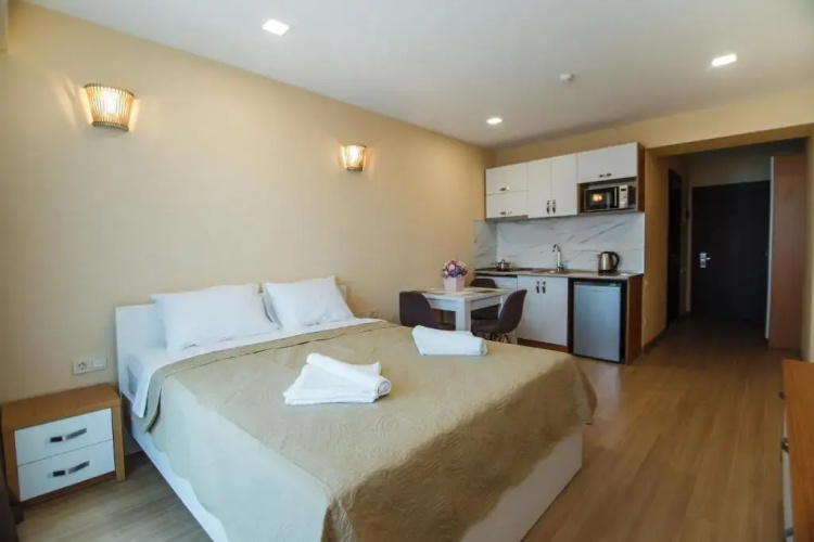 32-18 Sea View Beach Tower