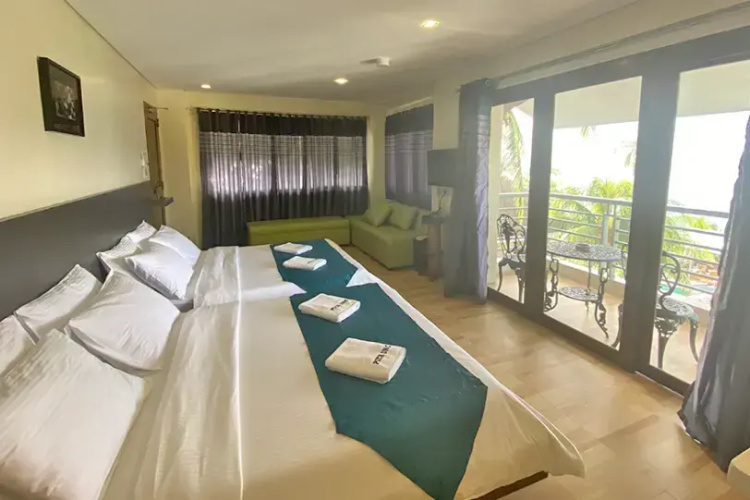 Pier Uno Dive Resort by Cocotel