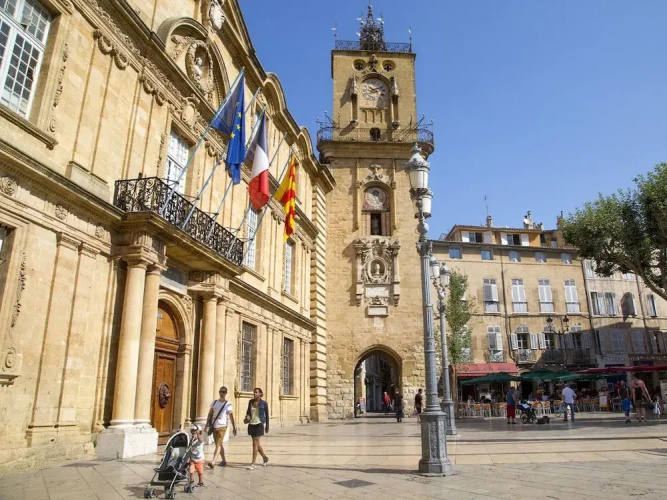Le Petit Cardeur - Aix-en-Provence