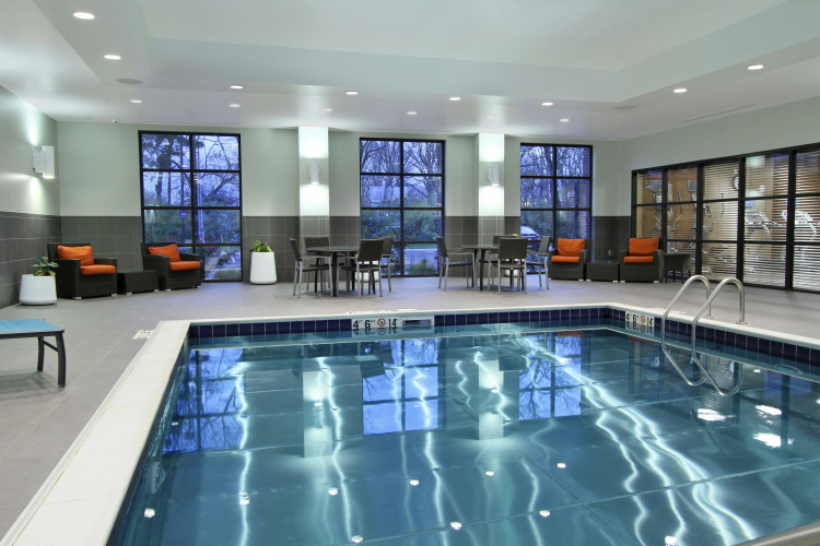 Hampton Inn & Suites Columbus/University Area photo 13