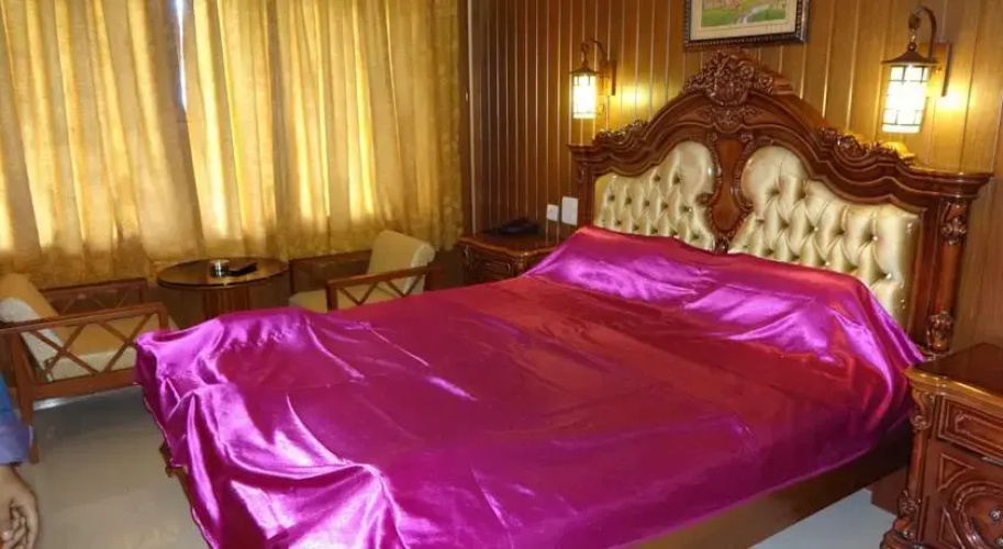 Mist Inn Resort