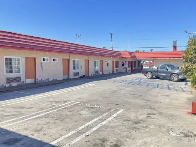 Twenty-First Century Inn