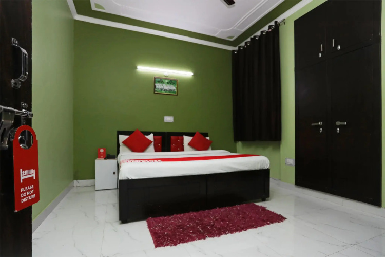OYO 28604 Akki Residency