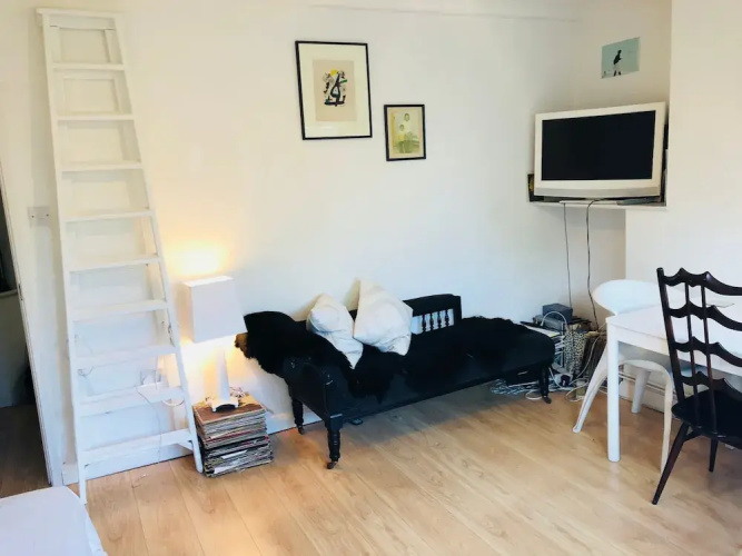 Shadwell 2 Bedroom Flat
