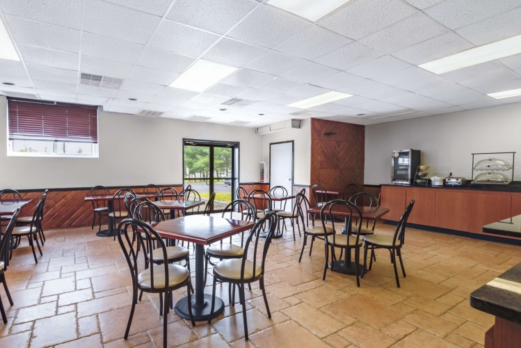 SureStay Plus Hotel by Best Western McGuire AFB Jackson photo 24