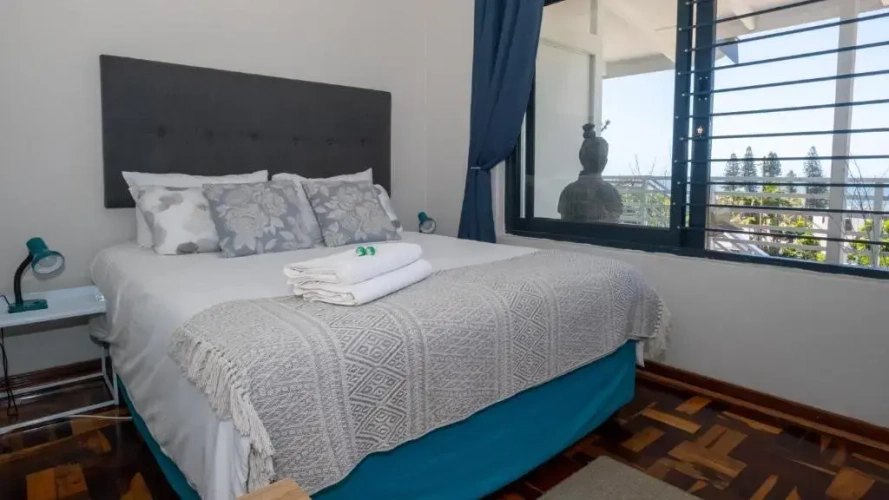 Apartment with sea view
