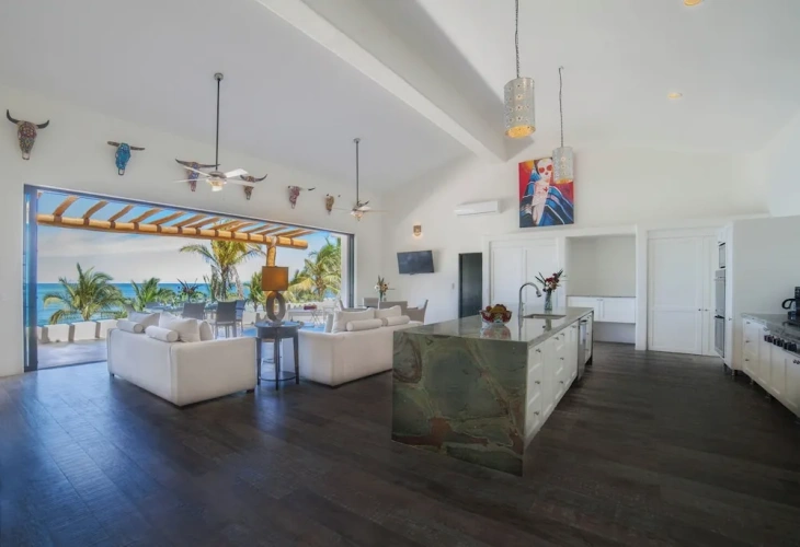 2 Bedrooms Standard Penthouse room with balcony and with sea view
